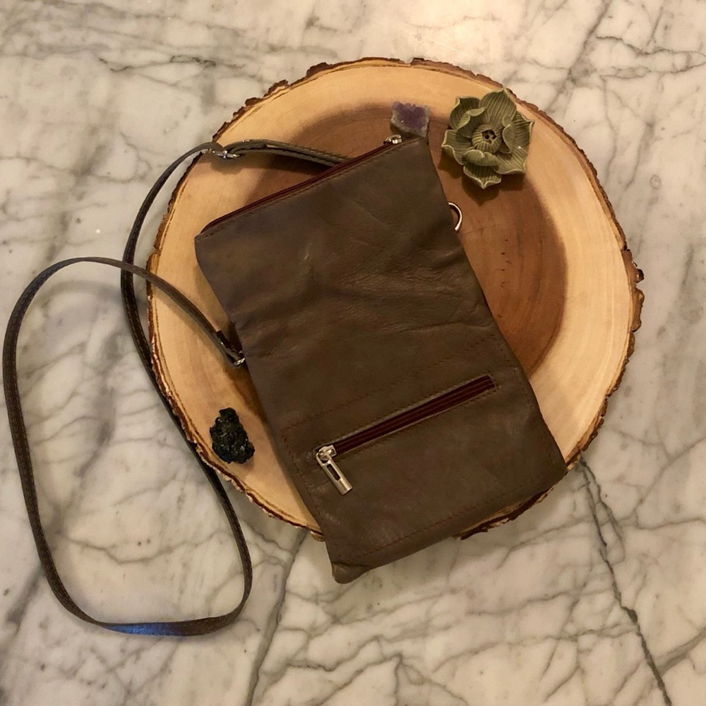 Genuine Italian Leather Satchel - Picture 3 of 8